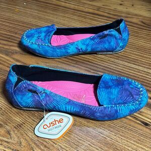 Cushe Lamu Blue Floral Moccasins Flats Loafers Woman’s Sz 7.5